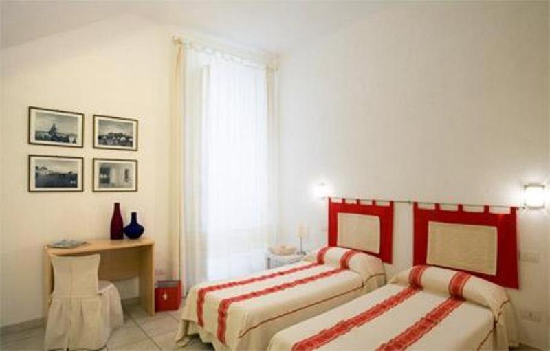 L'Arco Cagliari Bed & Breakfast ภายนอก รูปภาพ