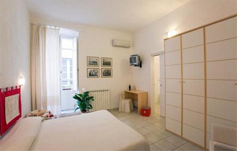 L'Arco Cagliari Bed & Breakfast ภายนอก รูปภาพ