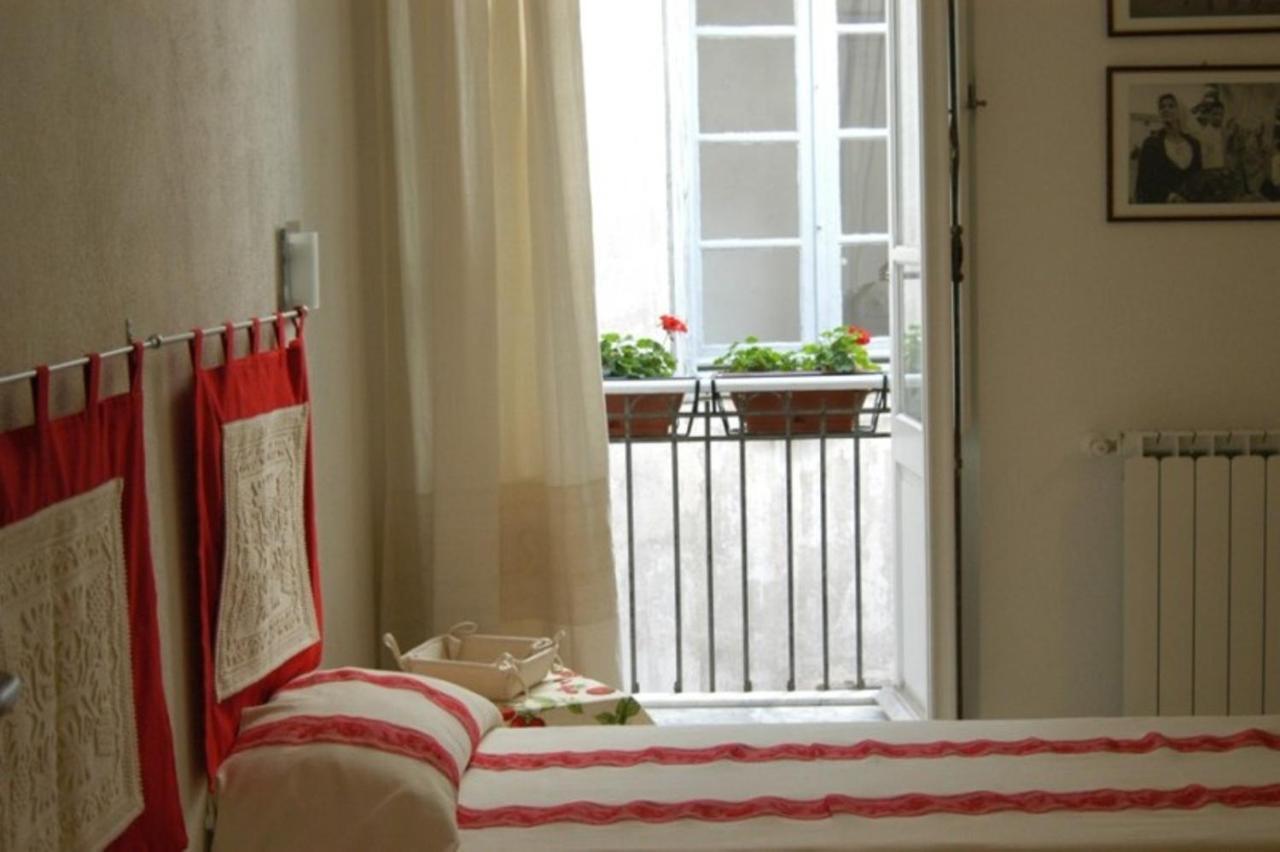 L'Arco Cagliari Bed & Breakfast ห้อง รูปภาพ